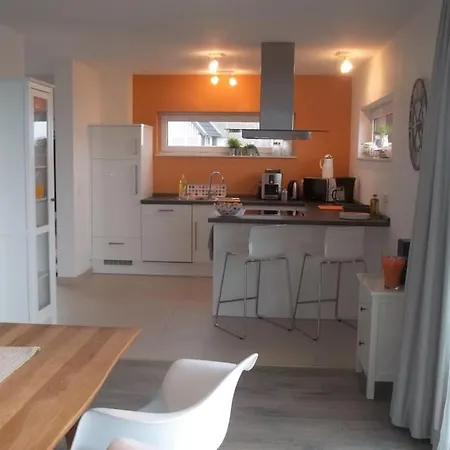 & Ferienhaus